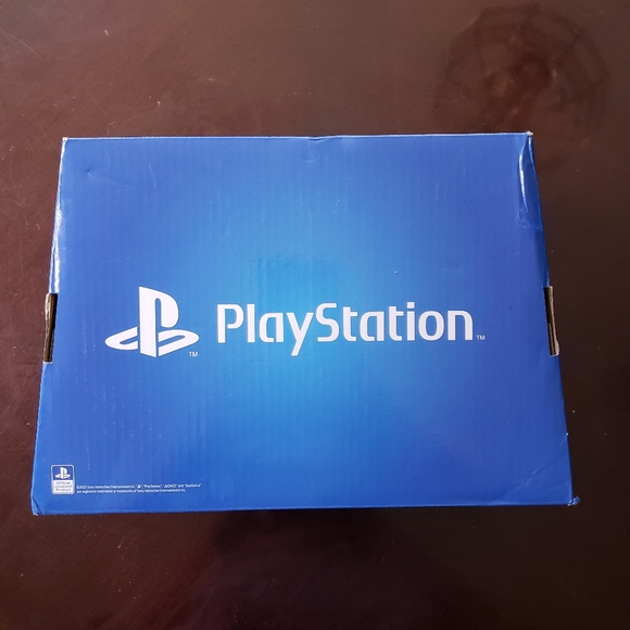 NEW PlayStation black Throw Blanket - Picture 2 of 3